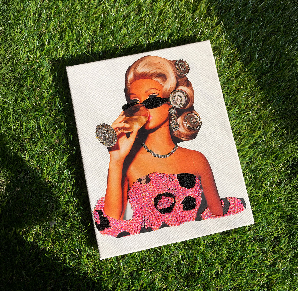 Glam Pink Doll Bedazzle Kit – DIY Rhinestone Canvas Art